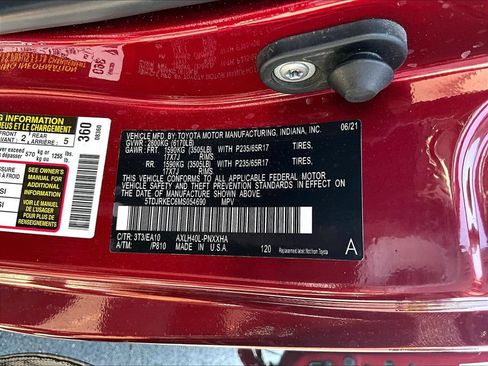 Used 2021 Toyota Sienna XLE w/ XLE Plus Package FWD image 36