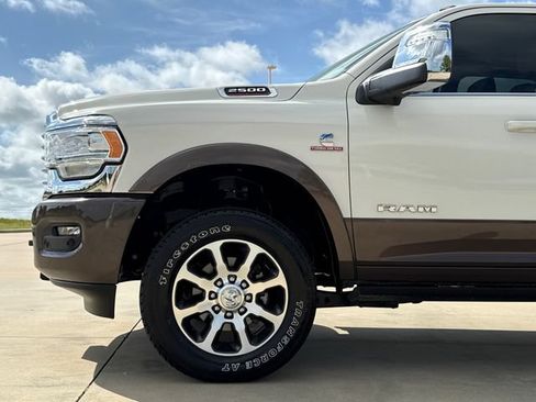 Used 2024 RAM 2500 Limited w/ Safety Group AWD/4WD image 5