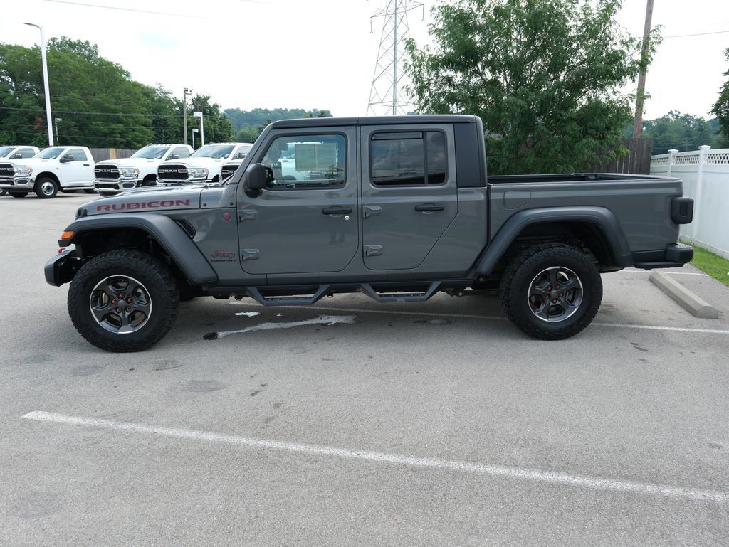 Used 2023 Jeep Gladiator Rubicon w/ Cold Weather Group AWD/4WD image 10