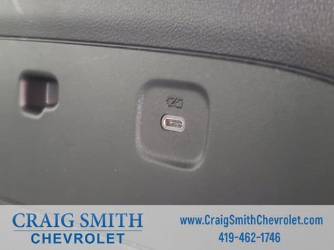 Used 2023 Cadillac XT6 Premium Luxury image 47