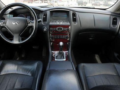 Used 2016 INFINITI QX50 Journey w/ Premium Package image 7
