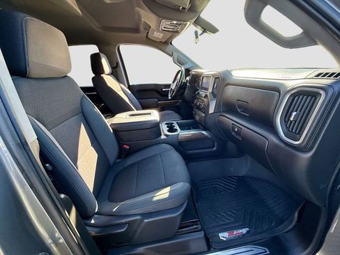 Used 2021 Chevrolet Silverado 1500 LT Trail Boss w/ Bed Protection Package image 29