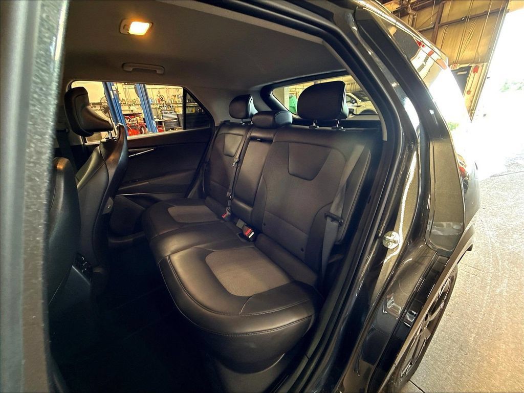 Certified 2023 Kia Niro Wind w/ Wind Preserve Package FWD image 28