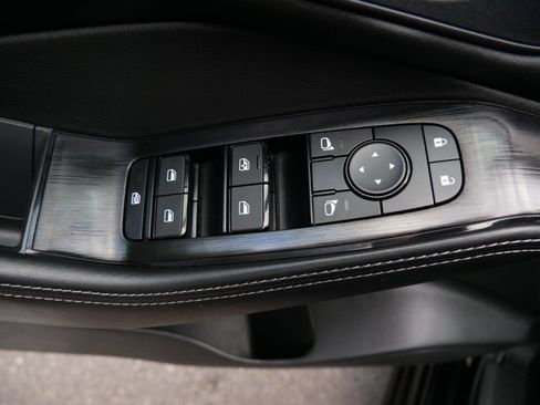 Certified 2023 Nissan Rogue SV w/ SV Premium B Package AWD/4WD image 16