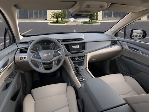 New 2025 Cadillac XT5 Premium Luxury w/ LPO, Floor Liner Package FWD image 15