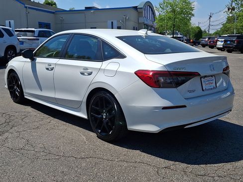 Used 2024 Honda Civic Sport image 6
