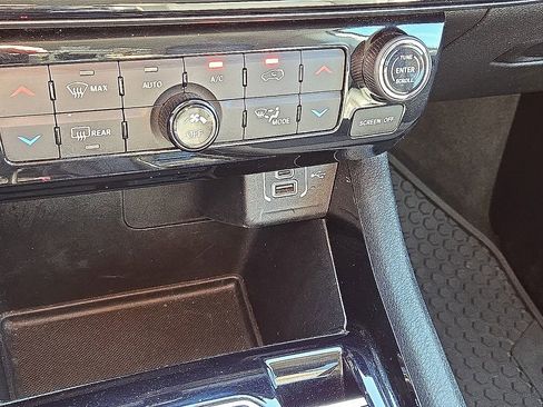 Used 2022 Jeep Compass Trailhawk image 30