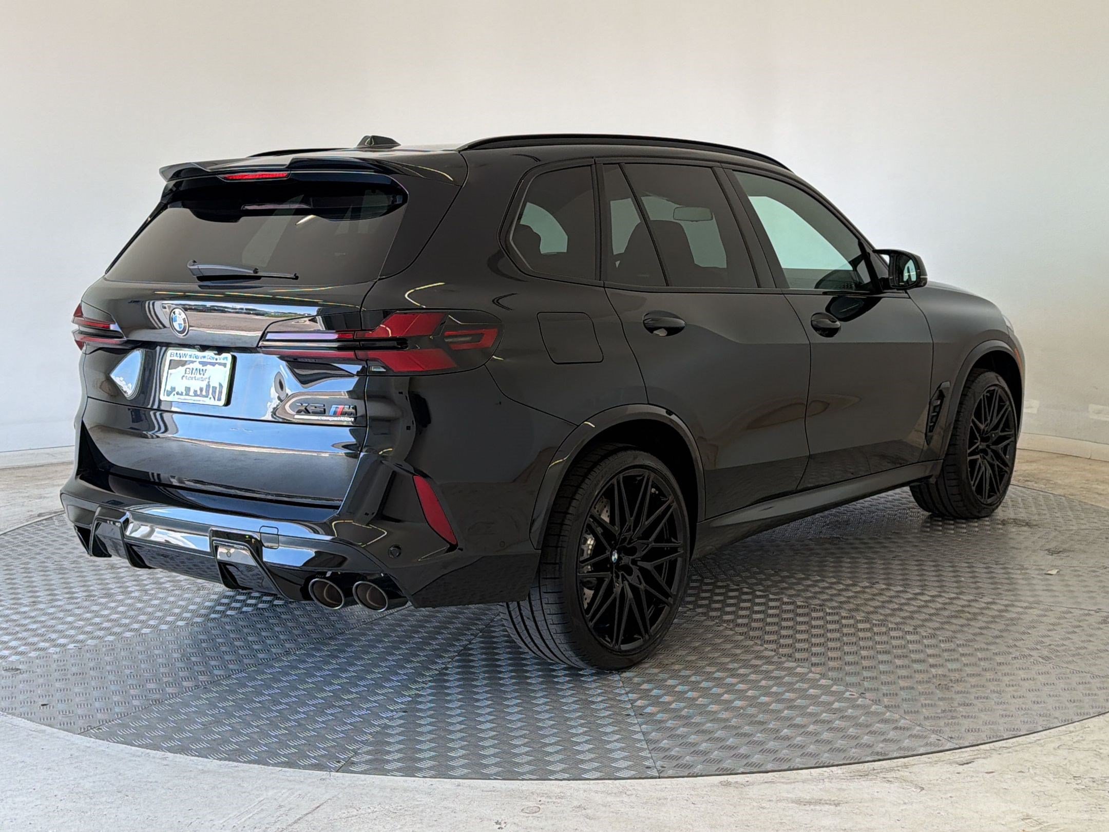 New 2026 BMW X5 M Competition w/ Executive Package AWD/4WD image 9