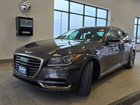 Used 2020 Genesis G80 3.8 image 3