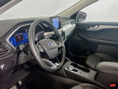 Used 2022 Ford Escape SEL w/ Technology Package AWD/4WD image 24