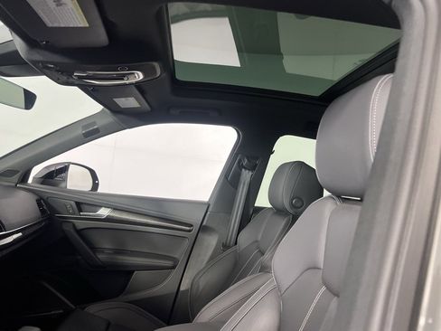 Used 2024 Audi SQ5 Premium Plus w/ Premium Plus Package image 23