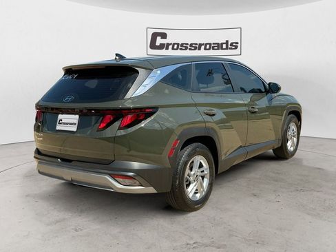 Used 2025 Hyundai Tucson SE FWD image 5