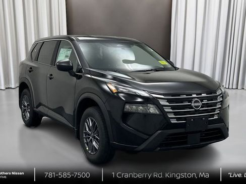 New 2026 Nissan Rogue S image 3