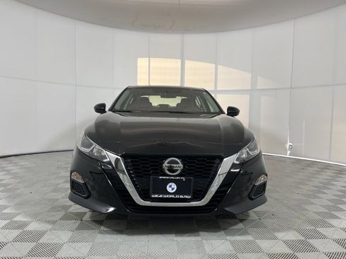 Used 2019 Nissan Altima 2.5 S image 2