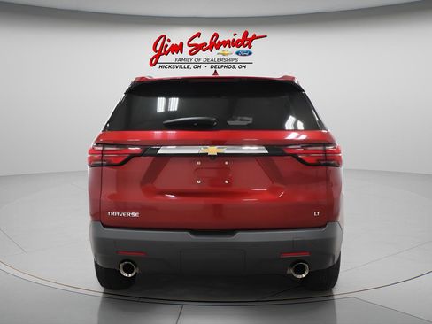 Used 2023 Chevrolet Traverse LT image 5