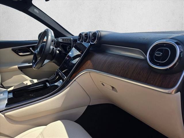 Certified 2026 Mercedes-Benz GLC 300 image 19