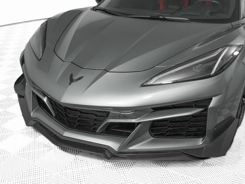 Used 2023 Chevrolet Corvette Z06 w/ Z07 Performance Package image 27