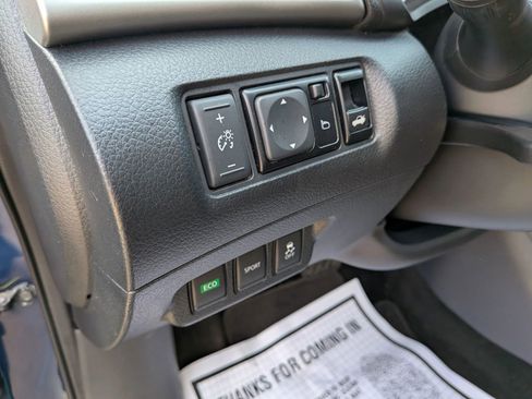 Used 2018 Nissan Sentra SR image 37