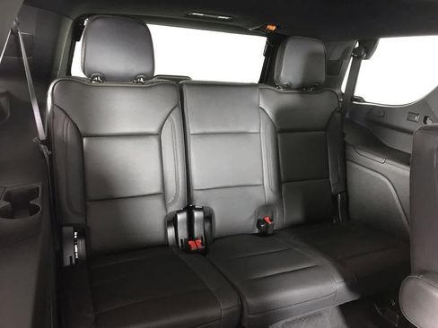 Used 2024 Chevrolet Tahoe High Country image 22