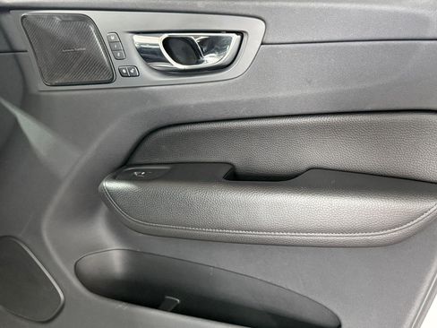 Used 2019 Volvo XC60 T5 Inscription w/ Protection Package Premier image 43