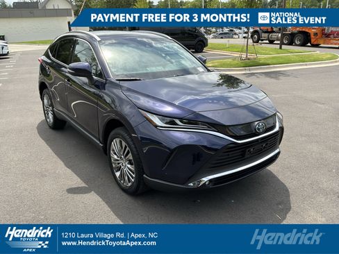 Used 2023 Toyota Venza Limited AWD/4WD image 1