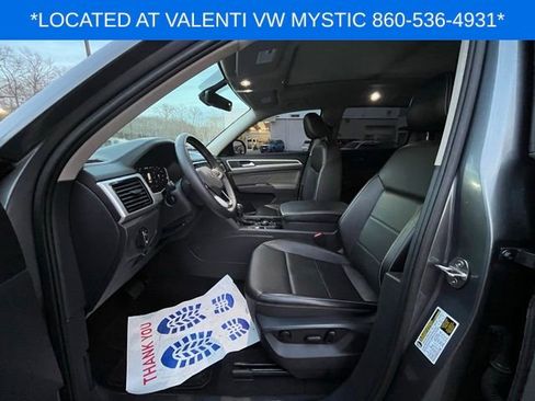 Certified 2022 Volkswagen Atlas SE w/ Panoramic Sunroof Package image 28