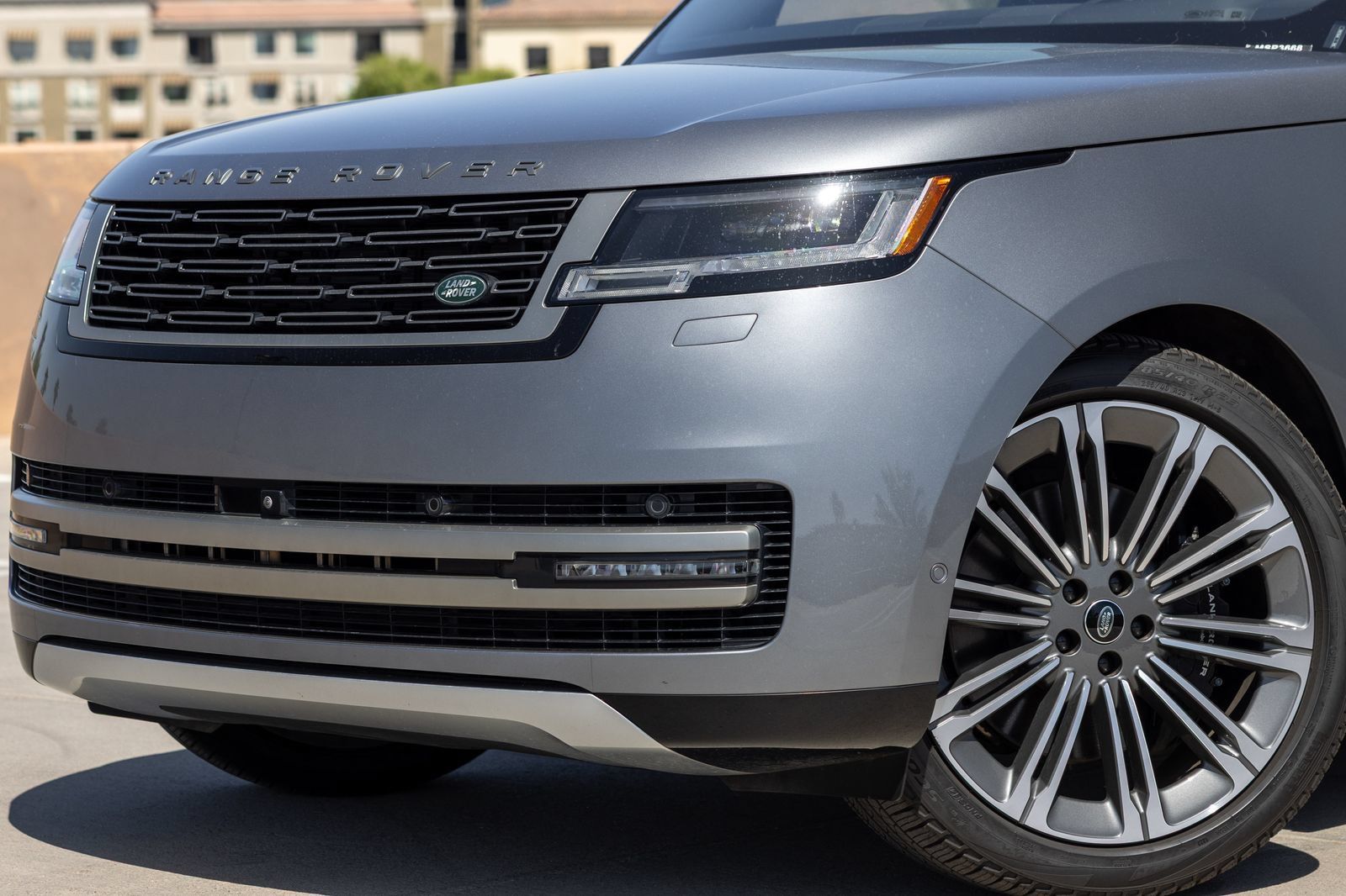 Used 2023 Land Rover Range Rover SE AWD/4WD image 12