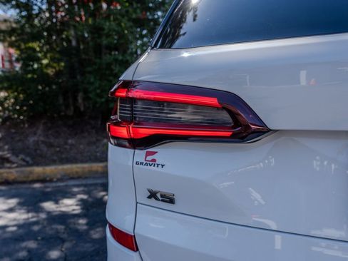 Used 2023 BMW X5 M50i w/ Executive Package image 29