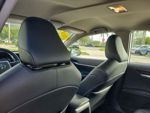 Certified 2024 Toyota Camry SE FWD image 14
