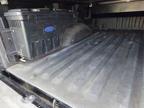 Used 2017 Ford F250 Platinum AWD/4WD image 33