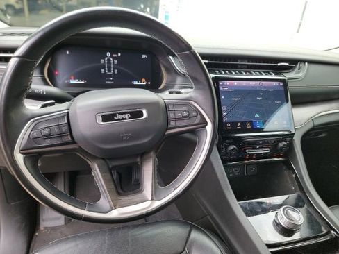 Used 2021 Jeep Grand Cherokee L Limited RWD image 13