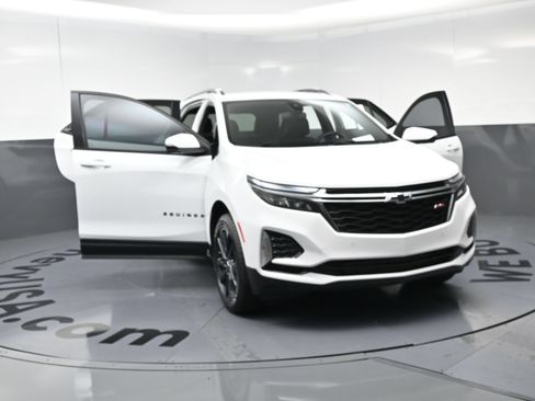Used 2022 Chevrolet Equinox RS w/ Infotainment Package AWD/4WD image 23