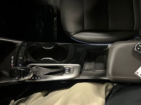 Certified 2024 Buick Envista Sport Touring w/ Convenience I Package image 26