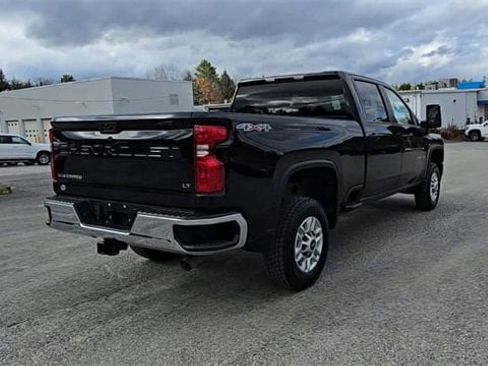 Used 2022 Chevrolet Silverado 2500 LT w/ Snow Plow Prep/Camper Package image 8