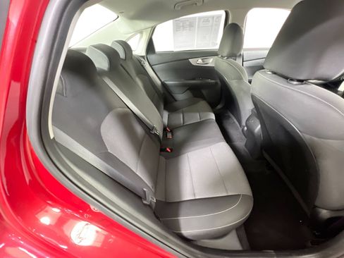 Used 2023 Kia Forte LXS w/ LXS Technology Package FWD image 24