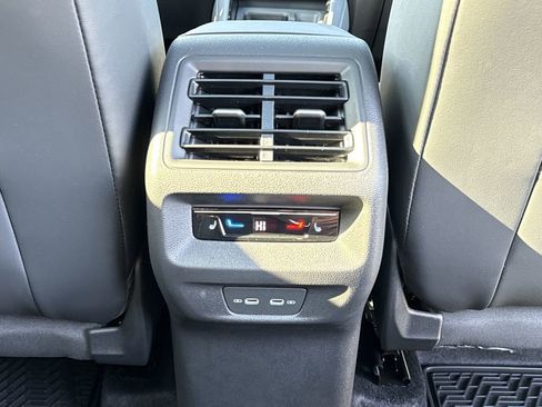 New 2026 Volkswagen Tiguan SEL R-Line image 21