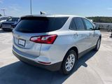 Used 2020 Chevrolet Equinox LS w/ LS Convenience Package image 5