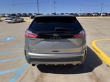 Certified 2022 Ford Edge Titanium image 4