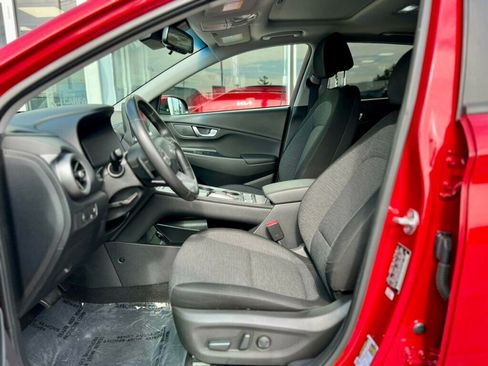 Used 2022 Hyundai Kona SEL w/ Convenience Package image 15