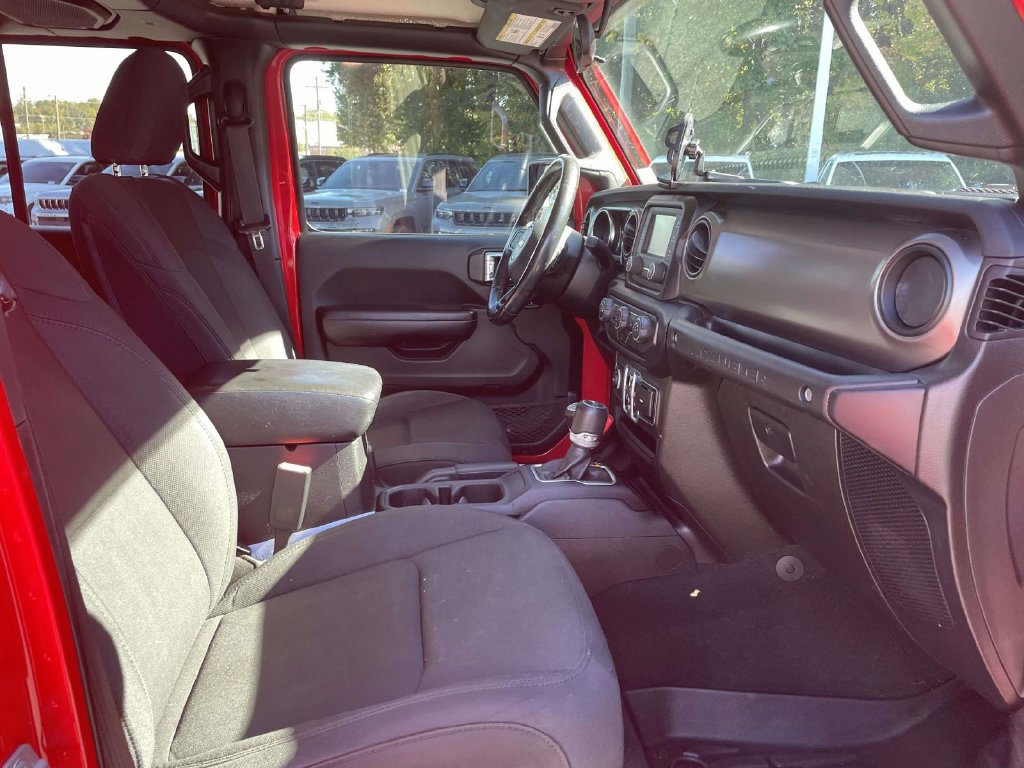 Used 2020 Jeep Wrangler Unlimited Sport S AWD/4WD image 15