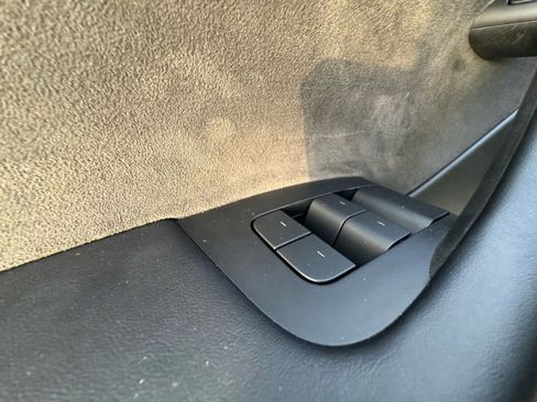 Used 2023 Tesla Model 3 Standard Range image 29