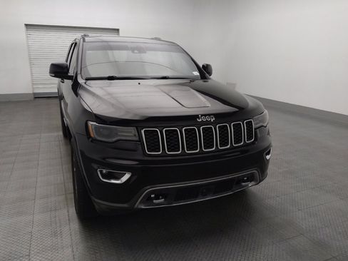 Used 2018 Jeep Grand Cherokee Limited image 14