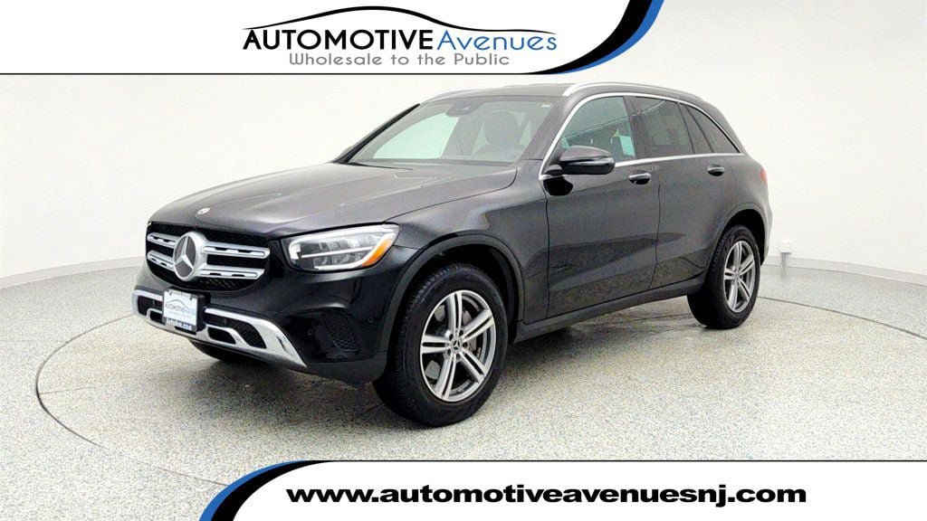Used 2022 Mercedes-Benz GLC 300 image 1