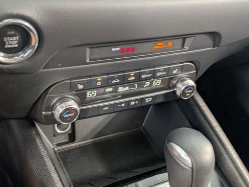 Certified 2025 MAZDA CX-5 AWD 2.5 S w/ Select Package image 22