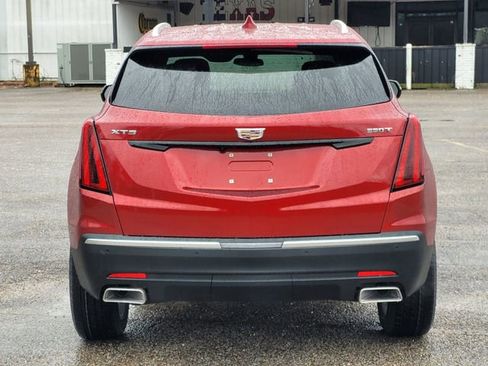 New 2026 Cadillac XT5 Luxury w/ LPO, ONYX Package image 5