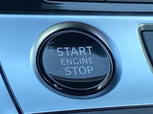 Used 2023 Audi A6 2.0T Premium w/ Convenience Package image 18