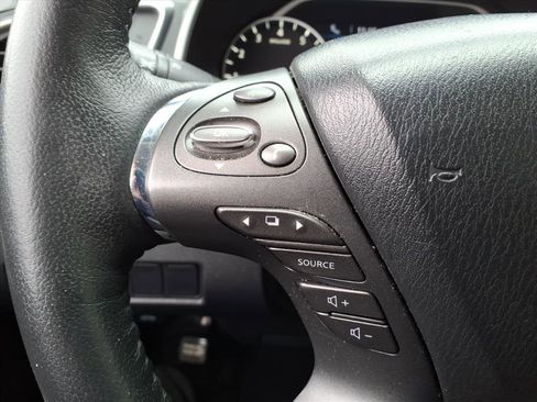 Used 2019 Nissan Murano SL w/ Cargo Package image 25