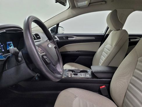 Used 2018 Ford Fusion S image 17