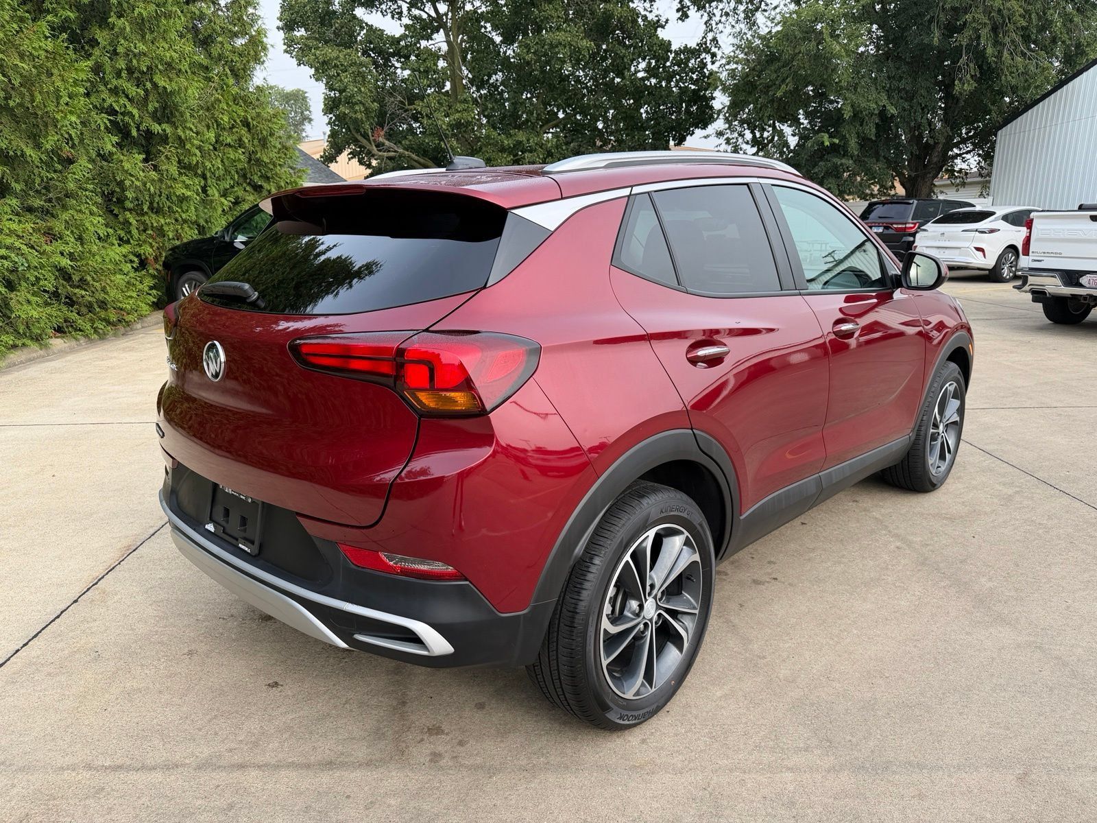 Used 2023 Buick Encore GX Select FWD image 30