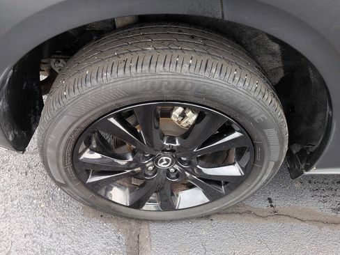Used 2025 MAZDA CX-30 AWD 2.5 S w/ Preferred Package image 9
